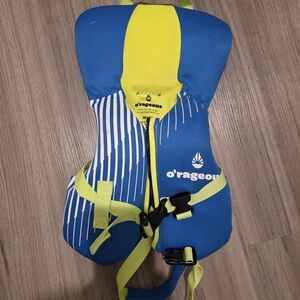 O'Rageous Kids Blue and Yellow Life Vest